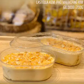 Bánh Castella Kem Phô Mai Hoàng Kim