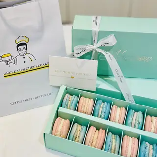 Hộp 12 Macaron