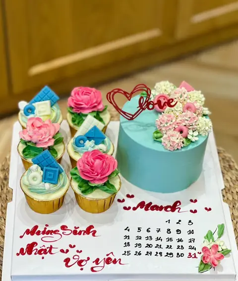 Set Cupcake + Kem Bơ Pháp